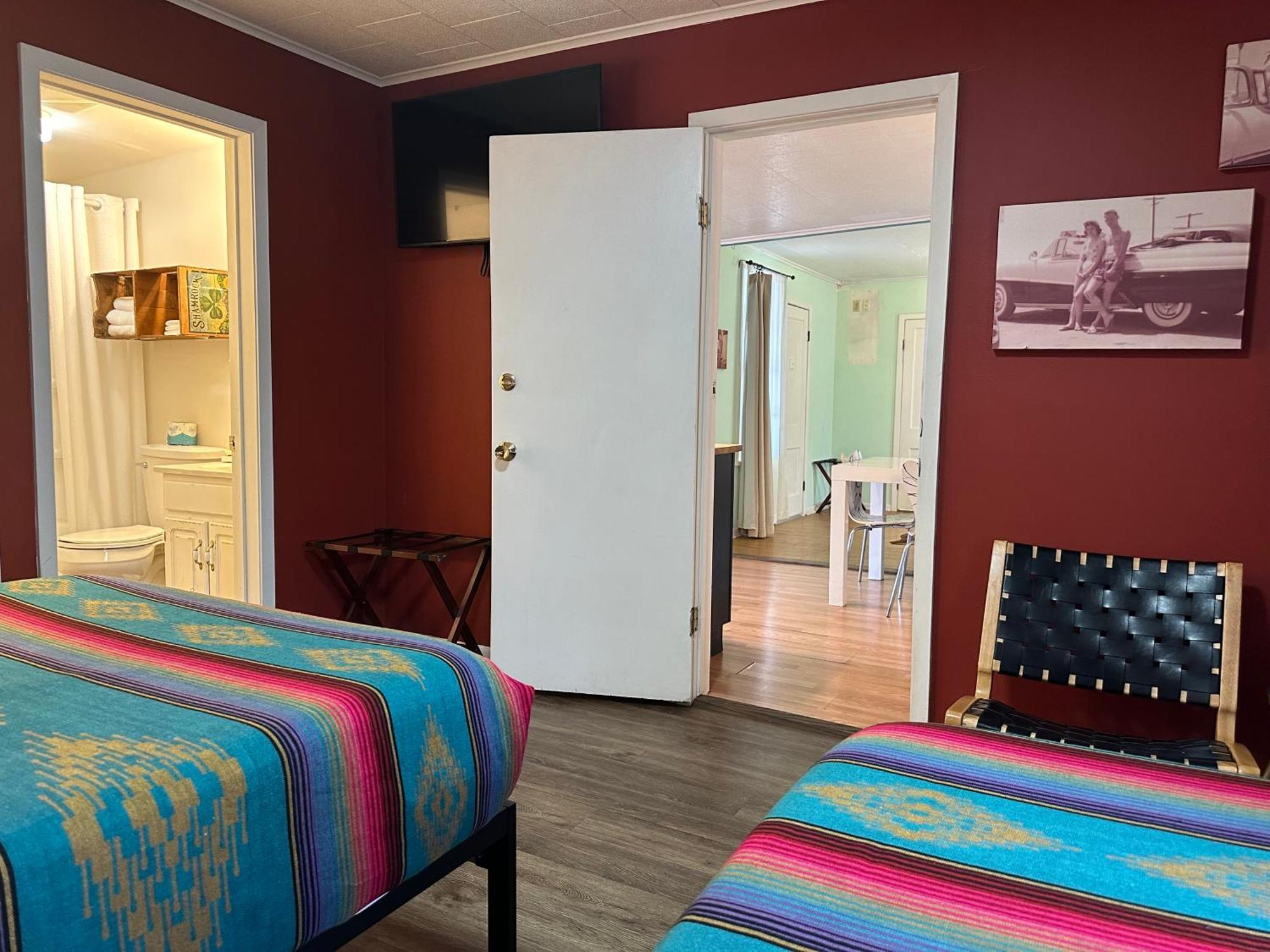 Hotel Kitsmiller On Main Fredericksburg Luaran gambar
