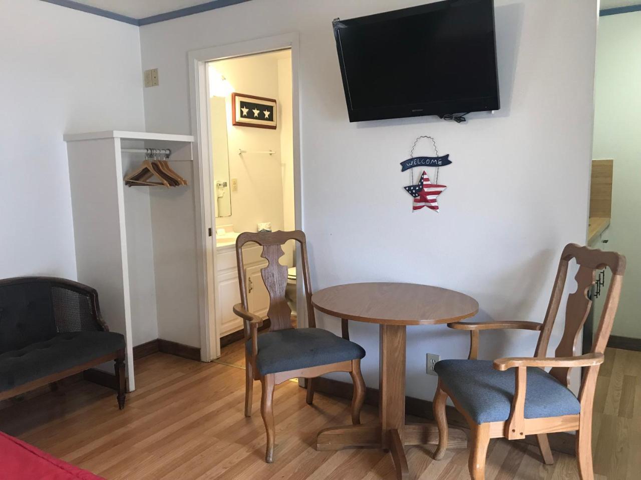 Hotel Kitsmiller On Main Fredericksburg Luaran gambar